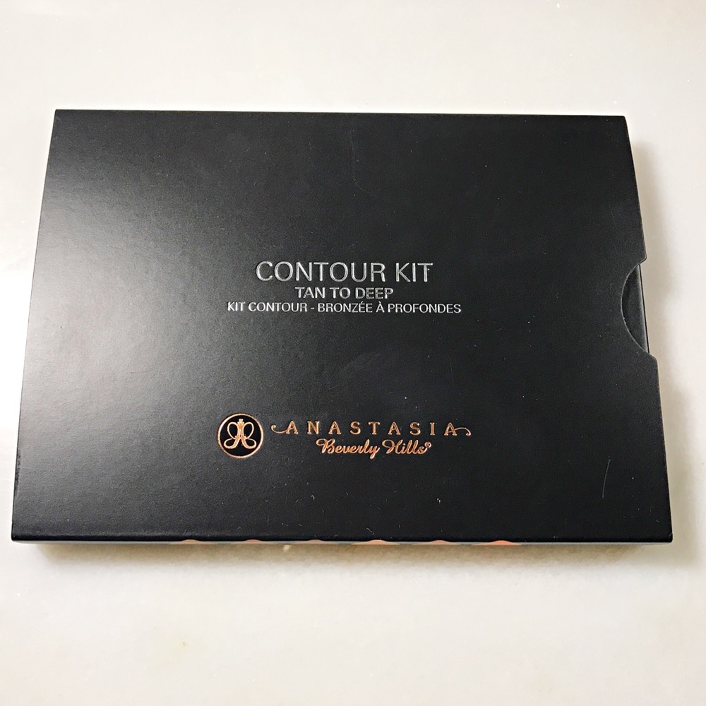 Anastasia Beverly Hills contour kit